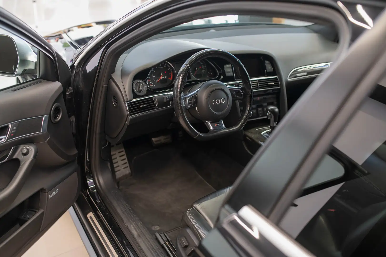audi_rs6_12